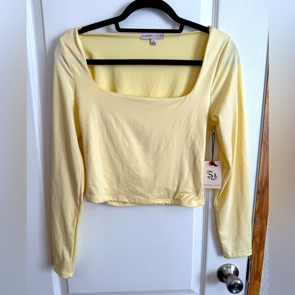 Sincerely Jules Light Yellow Long Sleeve cropped top - Picture 1 of 3